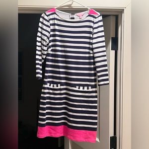 Lilly Pulitzer Ladies navy and white striped dress with pink accent. Size M.